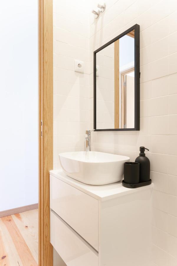 Campolide Charm Apartments Lisbon Luaran gambar