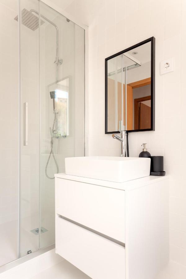 Campolide Charm Apartments Lisbon Luaran gambar